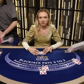 Bet Stacker Blackjack 3 game screenshot